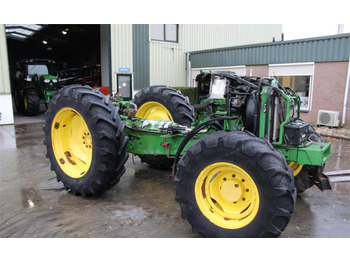 Tracteur agricole JOHN DEERE 6000 Series