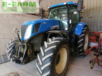 Tracteur agricole NEW HOLLAND T7.250