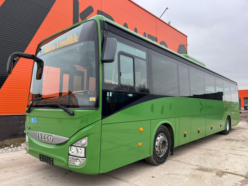 Bus interurbain Iveco Crossway 4x2 56 SEATS / EURO 6 / AC / AUXILIARY HEATING / WHEELCHAIR LIFT: photos 4
