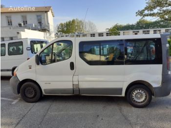 Minibus RENAULT TRAFIC