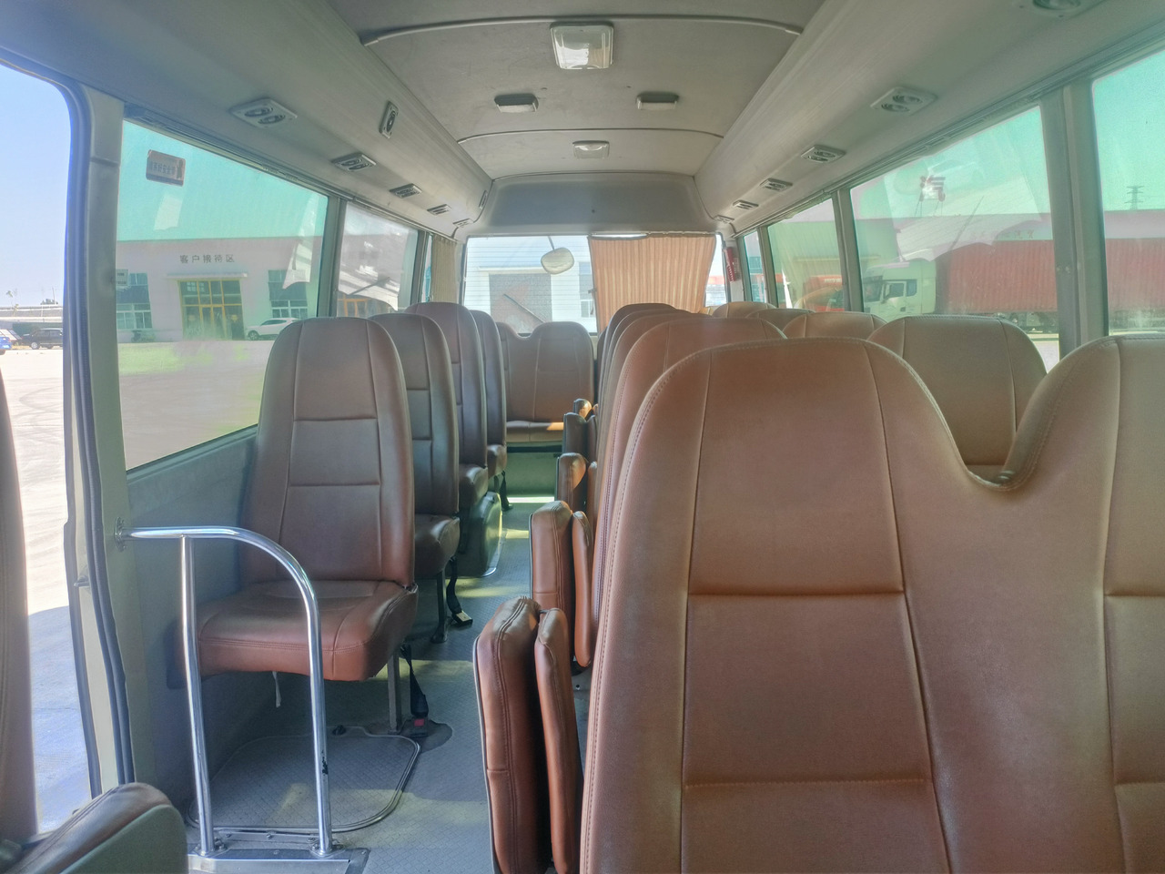 Minibus, Transport de personnes TOYOTA Coaster passenger bus 29 seats: photos 8
