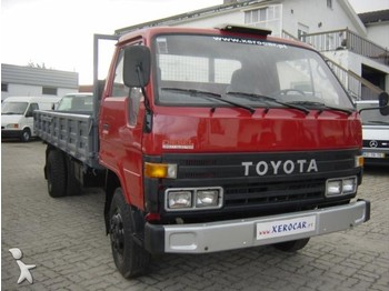 Toyota W95L-MDDT3 - Camion benne