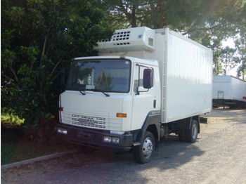 Nissan ECO T135 - Camion citerne