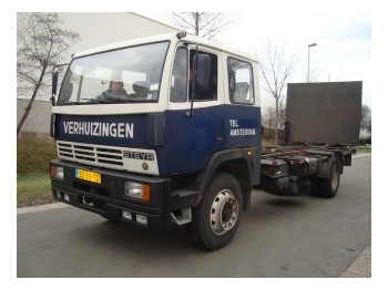 Steyr 16S21 - Camion fourgon