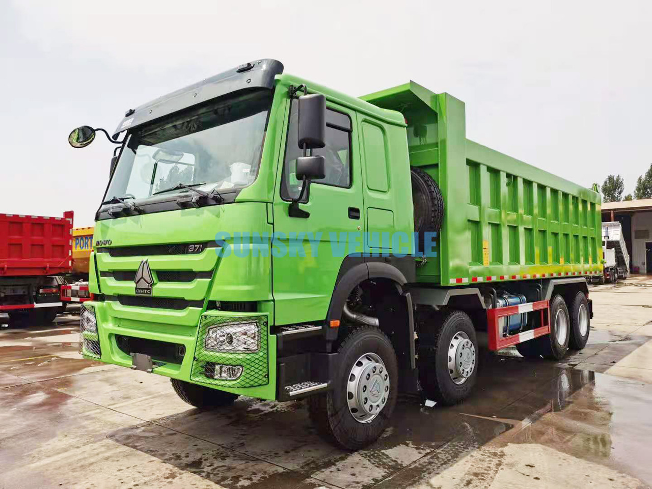 Camion benne pour transport de matériaux granulaires neuf HOWO Brand New 8X4 400HP Tipper Truck: photos 7