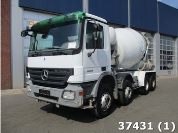 Camion Mercedes-Benz Actros 3236 8x4 Schwing Stetter 8m3 EPS 3 pedals: photos 1