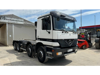 Mercedes-Benz Actros 4140 8X4 chassis - big axle  - Châssis cabine: photos 3