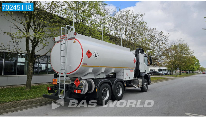 Camion citerne pour transport de carburant neuf Mercedes-Benz Arocs 3340 6X4 20.000ltr Fuel tanker ADR EURO 3: photos 8