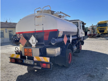Camion citerne pour transport de carburant Renault MIDLINER 120: photos 5