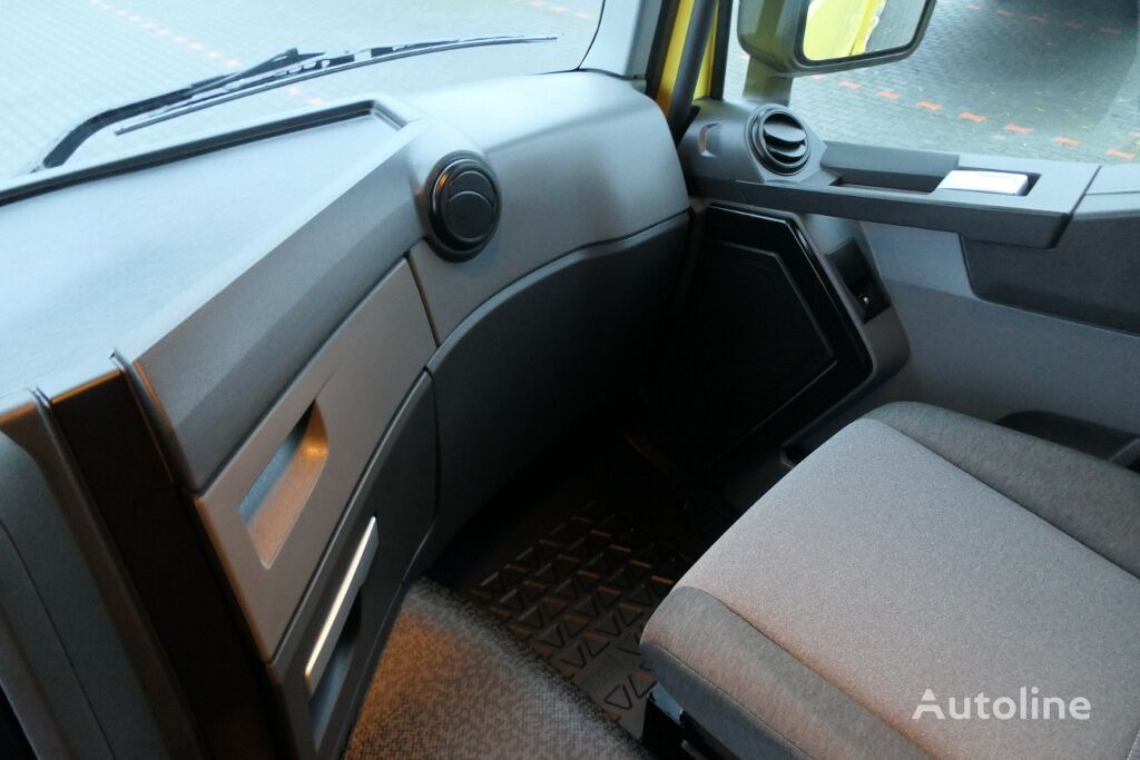 Camion à rideaux coulissants neuf Renault T 460 / CURTAINSIDER - 60 M3 / 6X2 / L: 9,15 M / NEW MODEL / NAV: photos 38