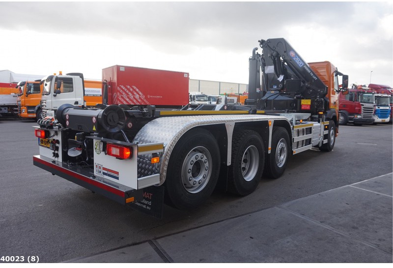 Camion ampliroll Volvo FM 420 8x2 HMF 28 ton/meter laadkraan: photos 4