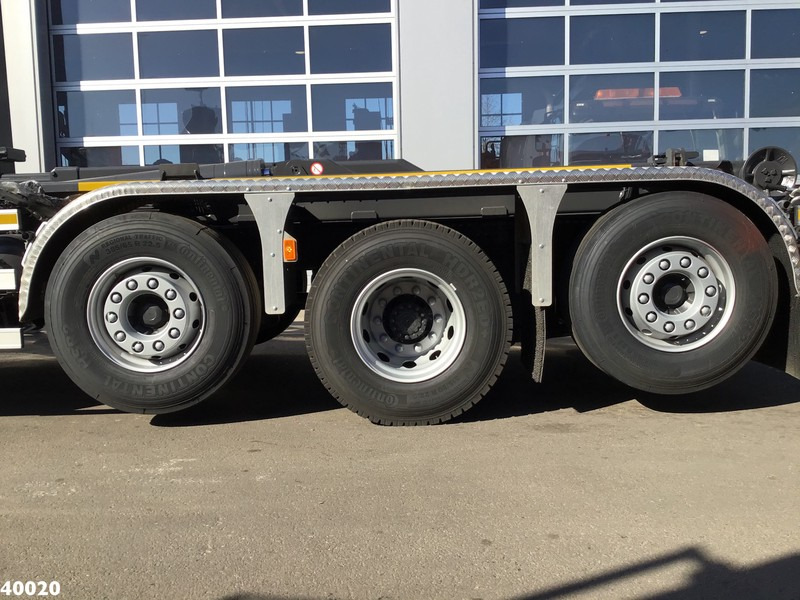 Camion ampliroll, Camion grue Volvo FM 420 8x2 HMF 28 ton/meter laadkraan Welvaarts weighing system: photos 10