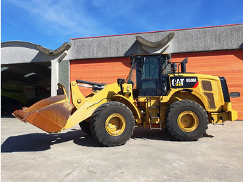 Chargeuse sur pneus CATERPILLAR 950M