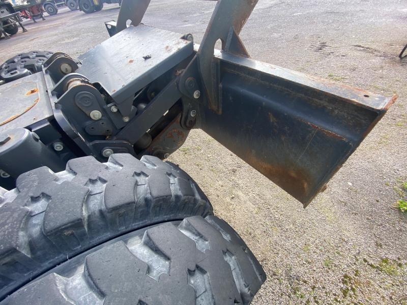 Pelle sur pneus Doosan DX 140W-5: photos 13