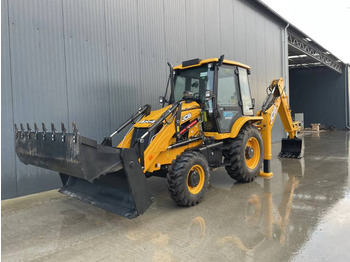 Tractopelle neuf JCB 3DX - Extended Hoe - 4/1 Bucket - Piped for Hammer: photos 1