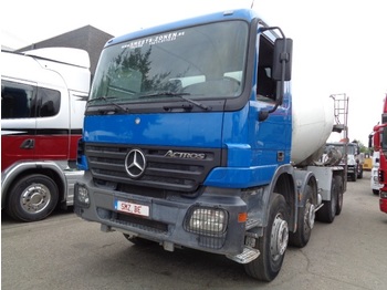 Camion malaxeur Mercedes-Benz Actros 3241 8x4 mixer: photos 1