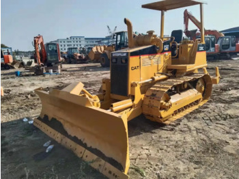 Bulldozer Used Bulldozer CAT D3C Second Hand Excellent Competitively Priced Crawler Bulldozer D5M D6D In Stock: photos 3