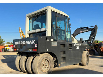 Compacteur à pneus Vibromax W2400: photos 3