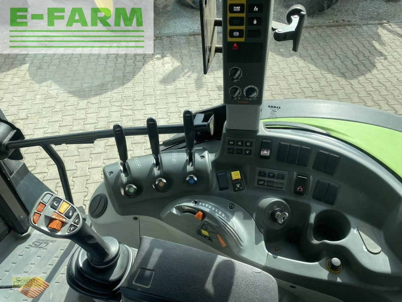 Tracteur agricole CLAAS arion 420: photos 8