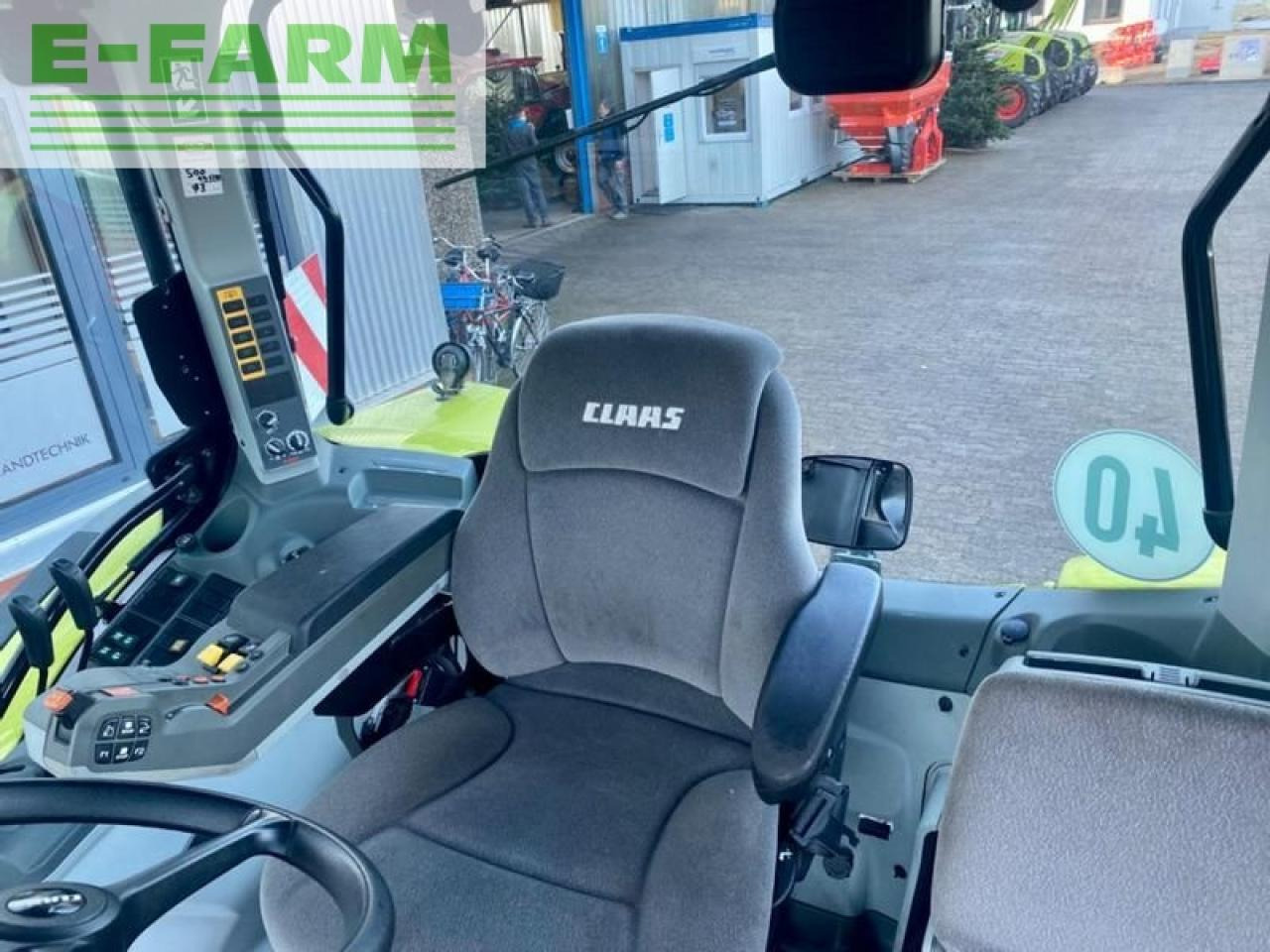 Tracteur agricole CLAAS arion 510 mit gps ready + fkh + fzw: photos 11