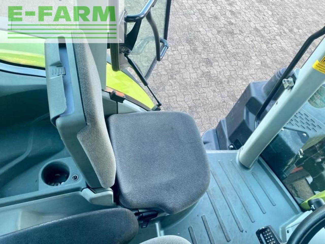 Tracteur agricole CLAAS arion 510 mit gps ready + fkh + fzw: photos 14