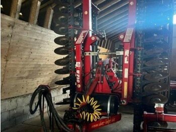 Metal-Fach U710 - Cover crop