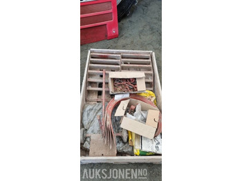 Div deler til Hesston 4700 presse. - Machine agricole