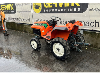 Tracteur agricole Kubota XB-1: photos 2