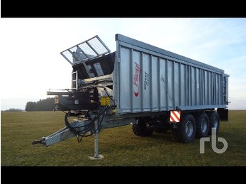 Fliegl GIGANT ASW3101 Tri/A Forage Harvester Trailer - Matériel d'élevage