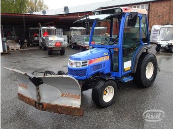 Iseki TH4330FH/TH4 Kompakttraktor med vikplog och sandspridare  - Tracteur agricole