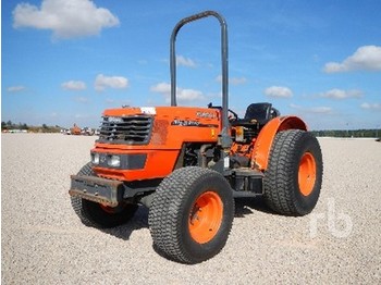 Kubota ME8200 - Tracteur agricole