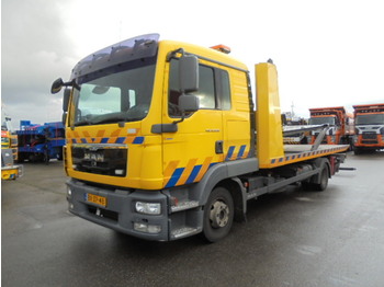 Remorqueuse MAN TGL 12-220 EEV K