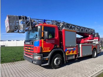 Camion de pompier SCANIA 114