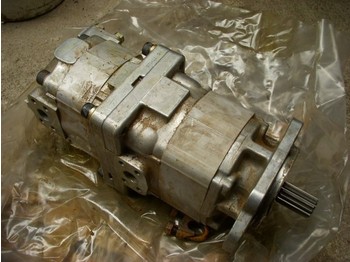 Komatsu (54) pump for transmission - Getriebepumpe - Pièces de rechange