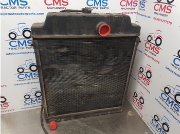 Radiateur Massey Ferguson 365, 375, 385, 390, 398 Radiator 1695721m2