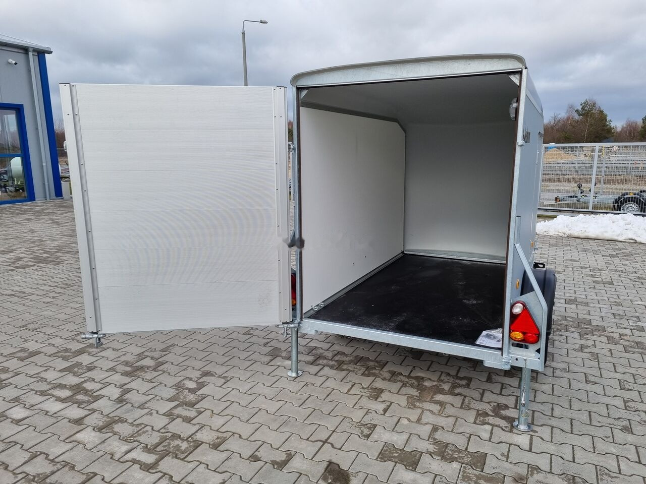 Remorque fourgon neuf Debon C255 PPL + side doors 1.3T GVW plywood trailer cargo van Cheval: photos 15