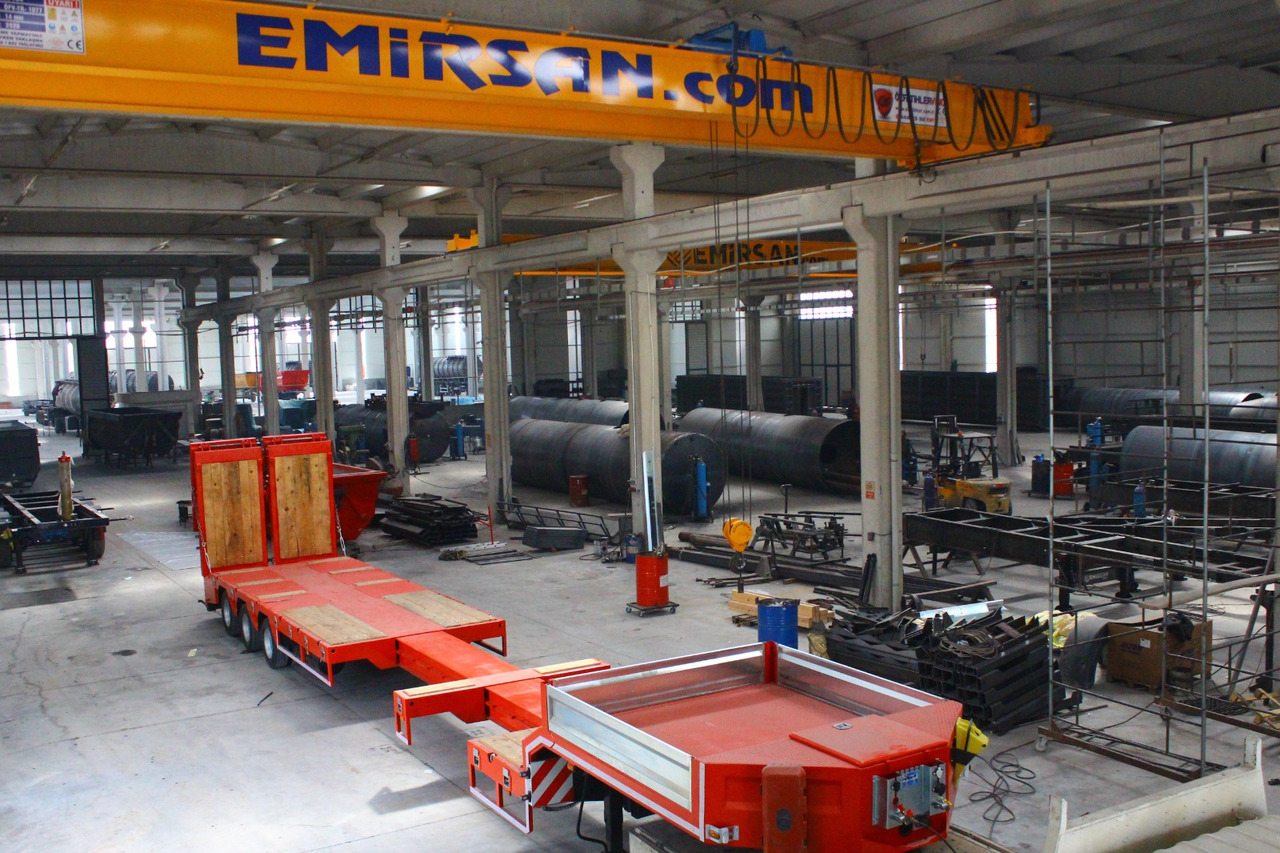 EMIRSAN Immediate Delivery From Stock - 3 Axle 60 Tons Capacity Lowbed — crédit-bail EMIRSAN Immediate Delivery From Stock - 3 Axle 60 Tons Capacity Lowbed: photos 3