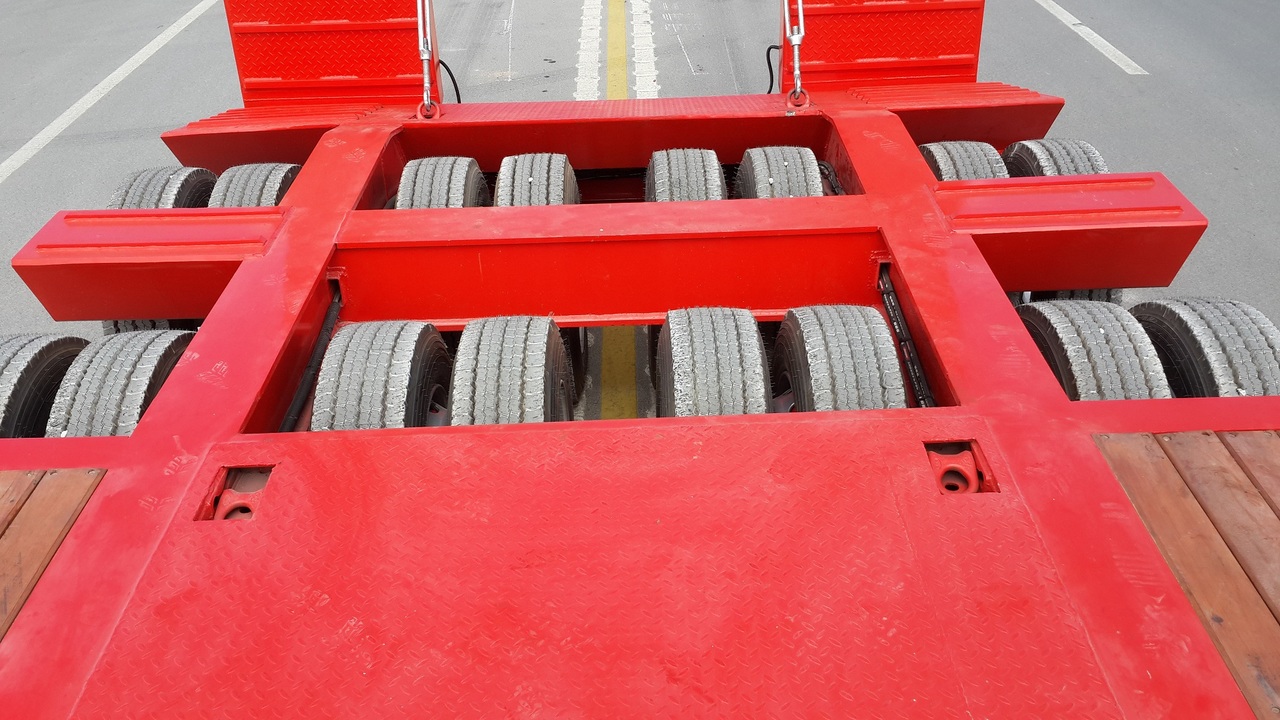 LIDER 2023 model new from MANUFACTURER COMPANY Ready in stock - Semi-remorque surbaissé: photos 1
