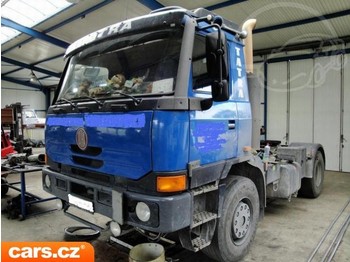 Tatra 4x4 - Tracteur routier