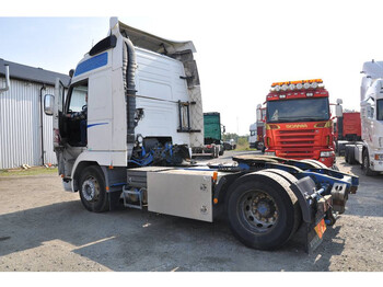 Tracteur routier Volvo FH12 380 4X2: photos 3