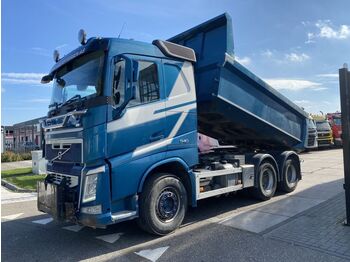 Tracteur routier Volvo FH 540 6X4 - BIG AXLES + RETARDER + TIPPER CONST: photos 1