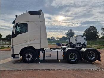 Tracteur routier Volvo FH 540 XL: photos 1