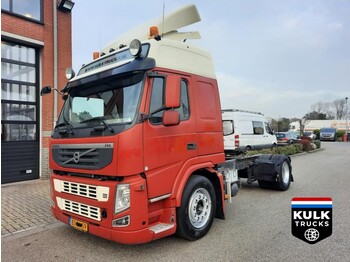 Tracteur routier Volvo FM 420 Globetrotter: photos 1