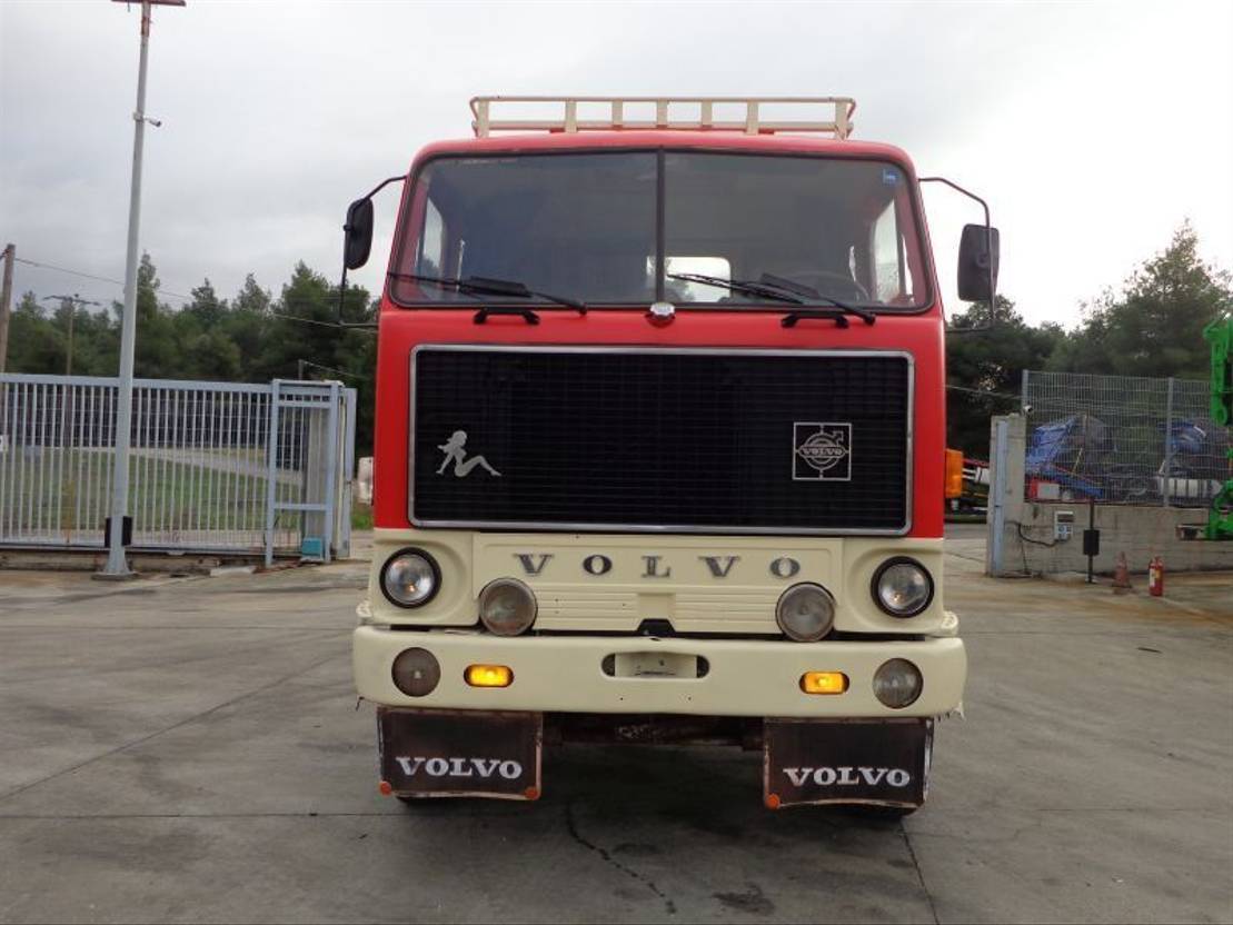 Tracteur routier Volvo F 89 VOLVO F89 (6X2): photos 7