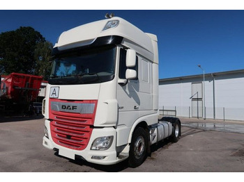 Tracteur routier DAF XF 530