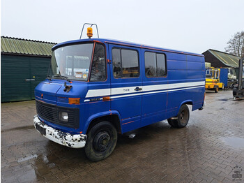 Fourgon utilitaire Mercedes-Benz 407D