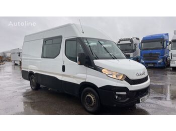 Fourgon utilitaire, Utilitaire double cabine IVECO DAILY 35-130: photos 1