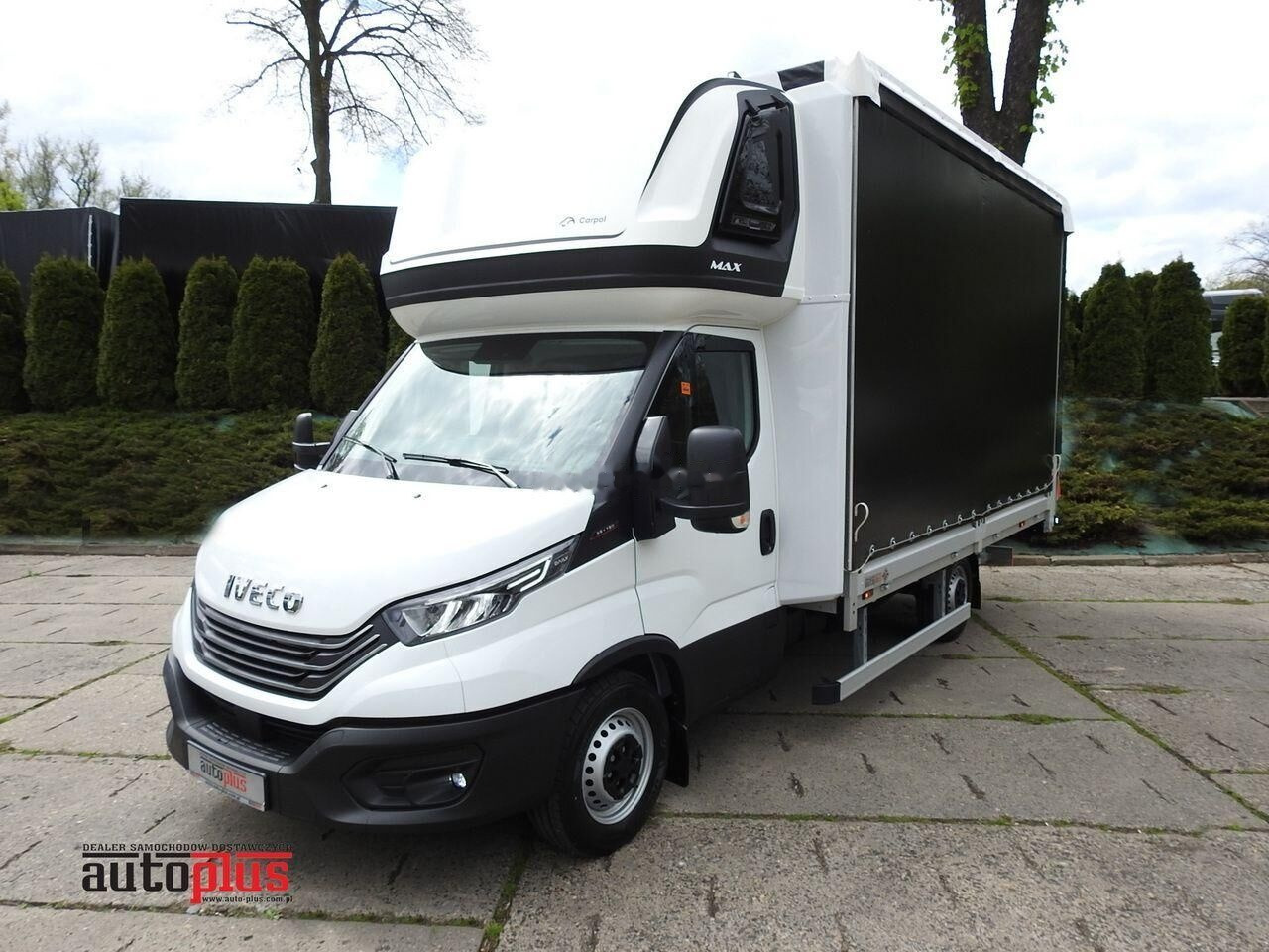 IVECO Daily 35S18 — crédit-bail IVECO Daily 35S18: photos 1