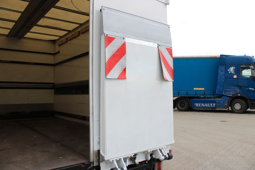 Fourgon grand volume Iveco DAILY 35S11, HYDRAULIC LIFT: photos 6