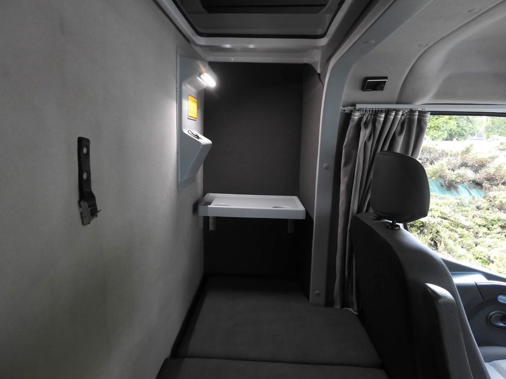 Utilitaire rideaux coulissants (PLSC), Utilitaire double cabine Renault MASTER PRITSCHE PLANE 10 PALETTEN WEBASTO A/C: photos 28
